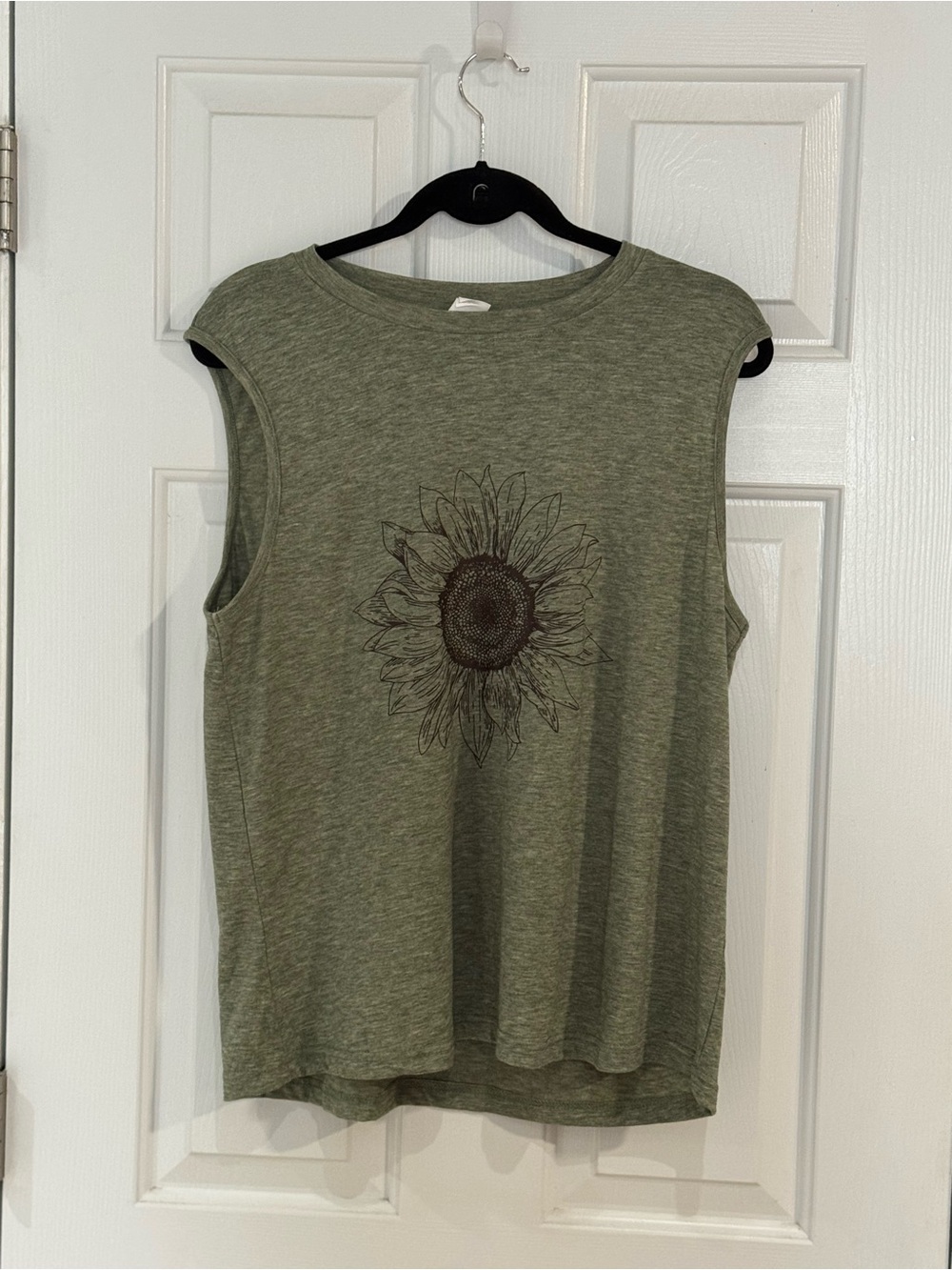 Women’s Olive Green Sunflower Graphic Tank Top
